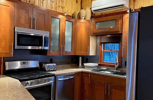 Fond du Lac Cabin | Charming Log Cabin on a private spring fed lake