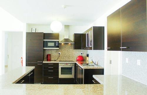 As Sifah Apartment | Charming Marina View Escape