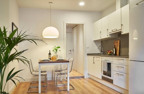el Camp d'en Grassot i Gracia Nova Apartment | Charming & Modern Apt in Trendy Gracia 3PP by MyRentalHost