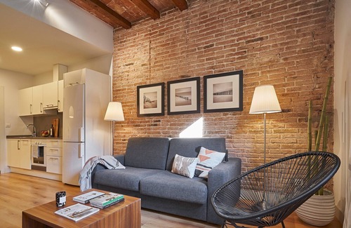el Camp d'en Grassot i Gracia Nova Apartment | Charming & Modern Apt in Trendy Gracia 3PP by MyRentalHost