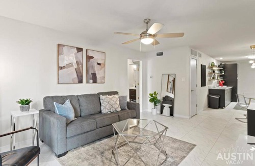 Westfield Apartment | Charming Modern Apt Pool Patio Free Parking