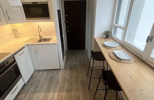Franconville Apartment | Charming modernised studio apartment very pleasant, furnished and equipped. n