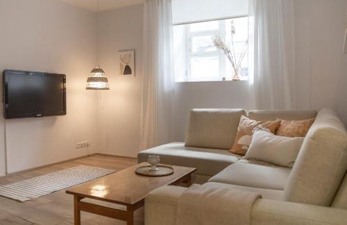 Tatari Apartment | Charming one bedroom apartment in central Tallinn