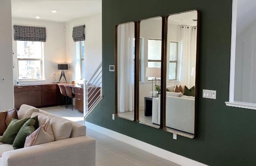 Edenvale House | Charming One Bedroom in a New Modern Suburban House