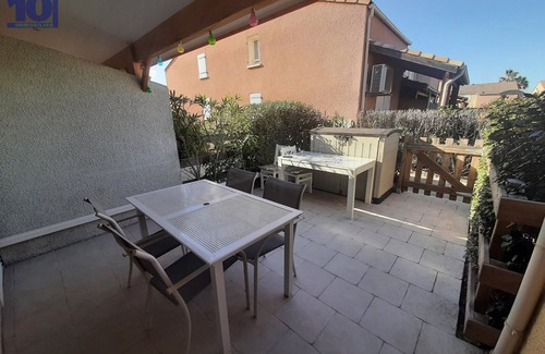 Vendres House | Charming Pavilion for 5 Pers with AC and Terrace in Residence with Pool