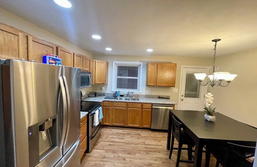 Fredericksburg House | Charming Pet Friendly 4-bedroom house in quaint Fredericksburg with WiFi, AC