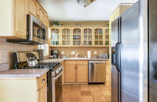 Cavalier Vista House | Charming, pet-friendly house in heart of Old Town Scottsdale