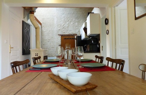 Charroux Cottage | Charming Renovated Cottage with Private Pool, Terrace, and Modern Amenities in Medieval Village