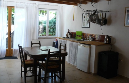Peret Cottage | charming renovated ancient forge/barn