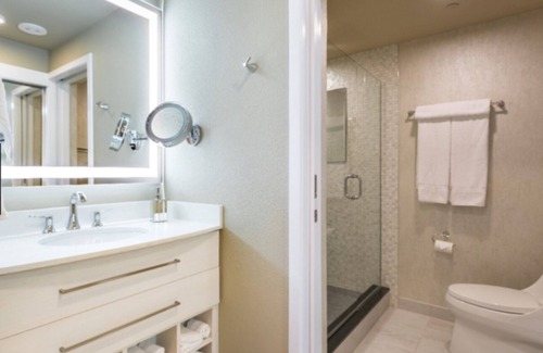 Winchester Resort | Charming resort with 1 bedroom and WiFi, fitness room in delightful Las Vegas