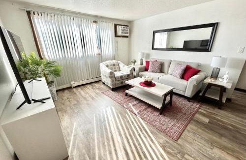 Marion Apartment | Charming Retreat in Marion, Iowa!