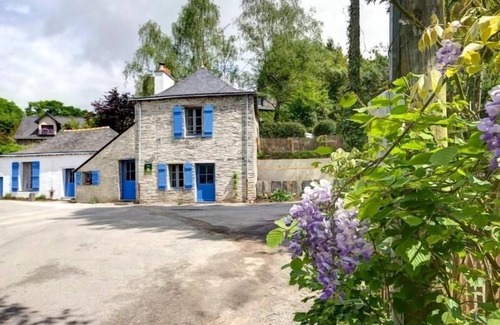 Moisdon-la-Riviere Cottage | Charming Riverside Cottage with Authentic Decor, Private Garden, and Fishing Amenities