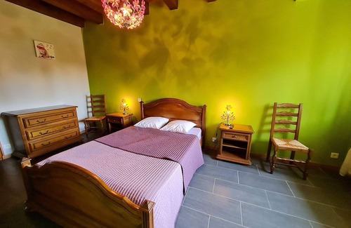 Xivry-Circourt Bed & Breakfast | Charming Room with Private Bathroom and Shared Lounge, Near Belgium and Luxembourg