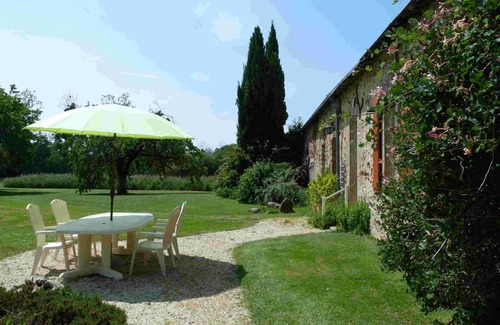 Ruille-le-Gravelais Cottage | Charming rural cottage, 5 guests, Wifi, fireplace