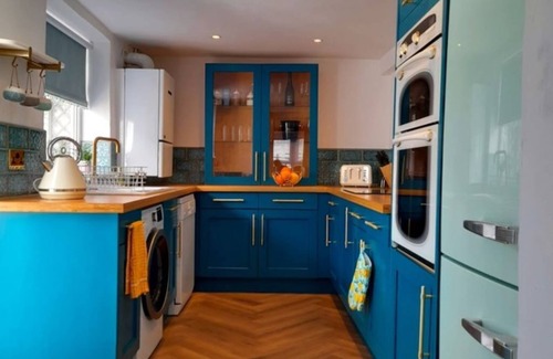 Portland Cottage | Charming Sea View Cottage in Portland Dorset
