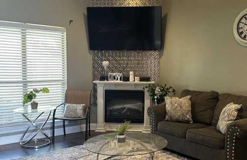 Hattiesburg House | Charming Southern Hideaway /nPet Friendly Subdivision