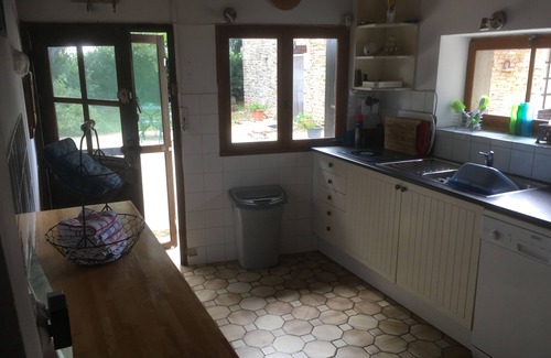 Brux Other | Charming, Spacious Dog-Friendly Holiday Rental with 2 Houses & Large Heated Pool
