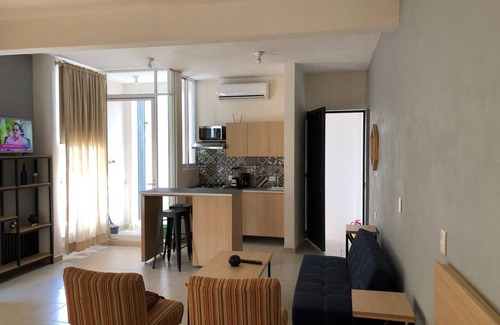 San Sebastian Tutla Apartment | Charming studio in fabulous San Sebastián Tutla with AC, WiFi