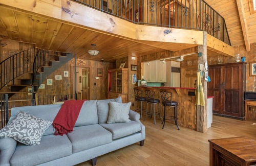 Clinton Corners House | Charming Stone Chalet in Wooded Surroundings with Heated Pool Spring to Fall.