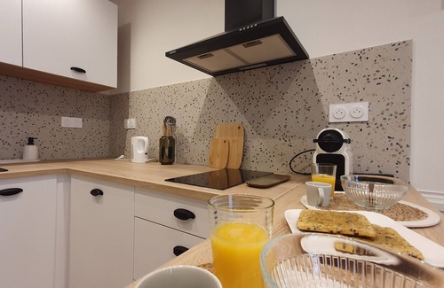 Lisle-sur-Tarn Apartment | Charming studio in Lisle/Tarn - Modern comfort in the heart of the medieval town