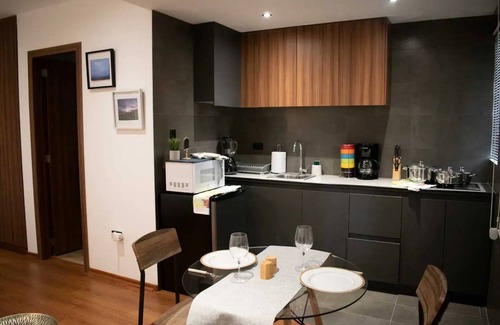 La Primavera Apartment | Charming studio in enchanting Quito with WiFi access