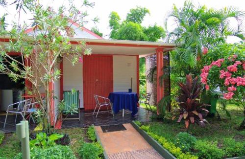 Foulpointe Apartment | Charming Studio in Foulpointe, Sea View and Garden, 30 m²