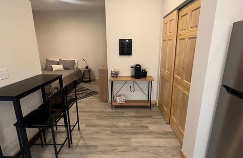 Saint James Apartment | Charming Studio Style Apartment on the edge of St. James