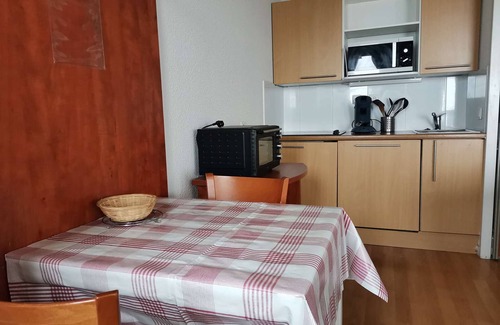 La Mongie Apartment | Charming Studio w/Terrace, Indoor Pool, Fitness, Near Slopes - Sleeps 2 Adults & 1 Child