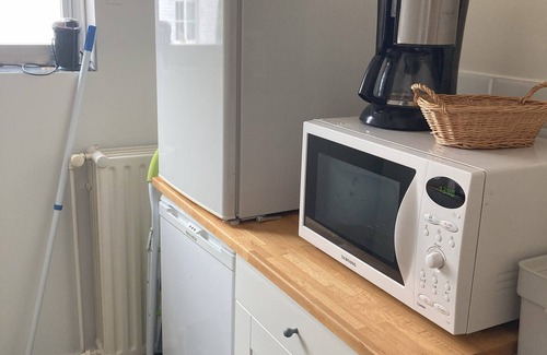 Brasschaat Apartment | Charming Sunny 100m2 Entire Apartment with 2 bedrooms