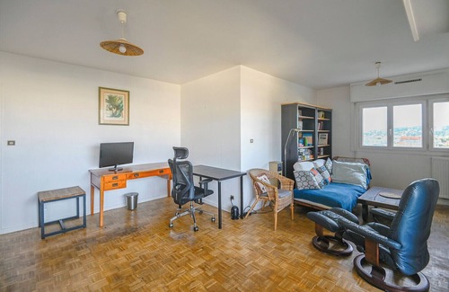 Mazargues Apartment | Charming T3 with WiFi - balcony and view