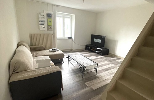 Nevers House | Charming town house in the center of Nevers - sleeps 6
