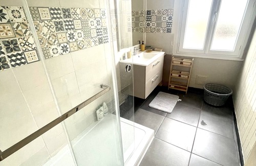 Nevers House | Charming town house in the center of Nevers - sleeps 6