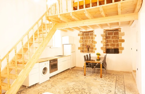 Rhodes Town House | Charming Townhouse With Peaceful Garden