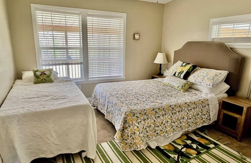 Creston Other | Charming tranquil farm getaway w/private lake, fishing, river. 2 pets free.