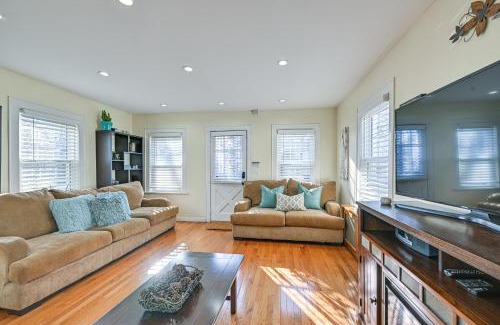 Valley Stream House | Charming Valley Stream Home 24 Mi to Central Park