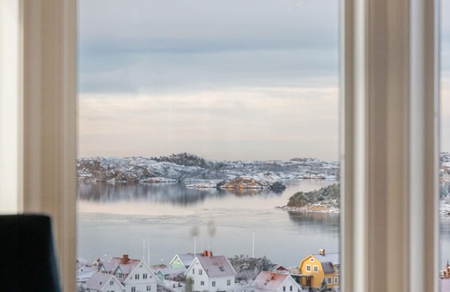 Fjallbacka Villa | Charming Villa in Fjällbacka by AJF Dream Living