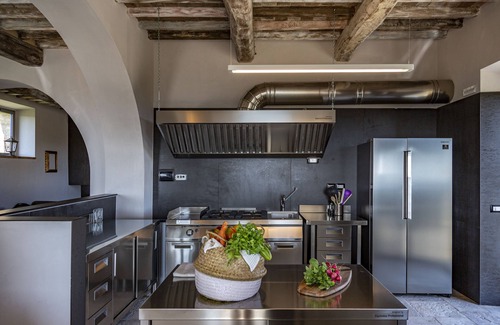 Montefollonico Villa | Charming Villa with infinity pool between Pienza and Montepulciano