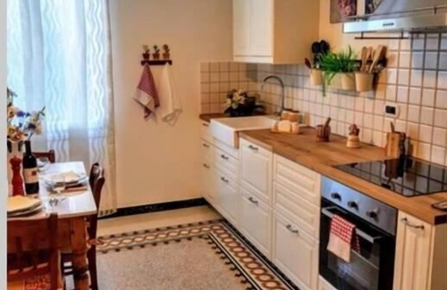 Ortonovo House | CharmingFlat-La Spezia-near 5 Terre-WiFi-Parking