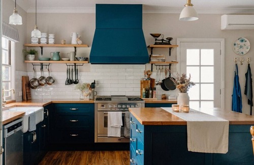 Cambewarra House | "Charmingly Rustic & Perfectly Refined" Farmhouse