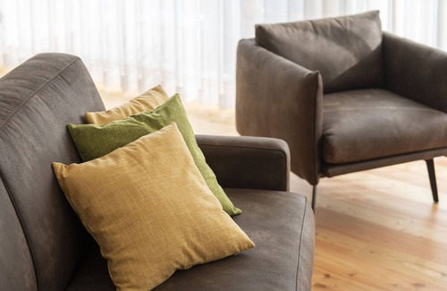 Mustair Apartment | Chasa Helvetia Trai: Newly built 3.5 room holiday flat with exclusive hotel service