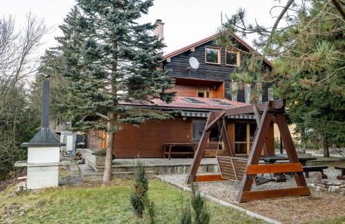 Low Tatras Ski Chalet | Chata Levagri