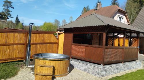 Jindrichov House | Chata u hajného