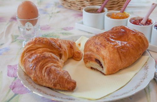 Aire-sur-la-Lys Bed & Breakfast | Chateau de Moulin le Comte
