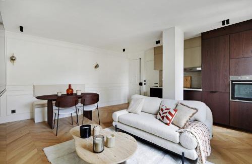 Vincennes Apartment | CHATEAU DE VINCENNES Luxury Flat from 5 min to Paris