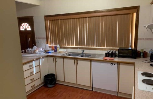 Mount Druitt House | Chateau Emily - Western Sydney