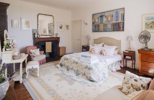 Sainte-Marie-de-Gosse Other | Chateau Bellevue - Eight Bedroom Castle, Sleeps 16