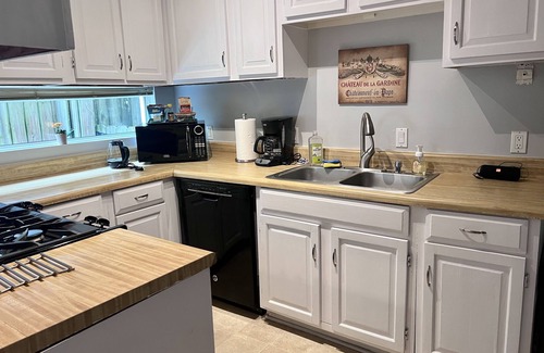Midtown Apartment | Chateau Tsali Center of Midtown