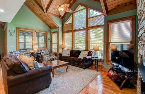 Foscoe House | Chatham Trade in Echota - gated community with amenities, private hot tub