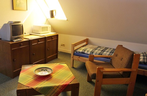 Toppenstedt Other | Cheap accommodation f. Craftsmen and Fitters south. around Hamburg