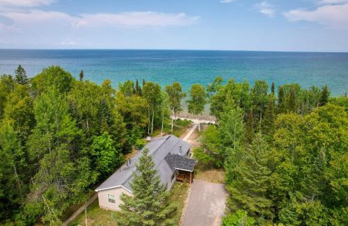 Cheboygan House | Cheboygan Getaway with Fire Pit and Lake Access!